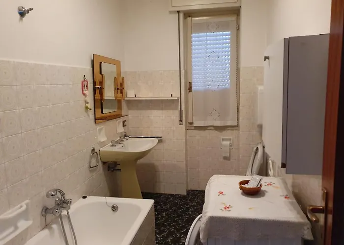 Dicinisio Holiday home Sormano